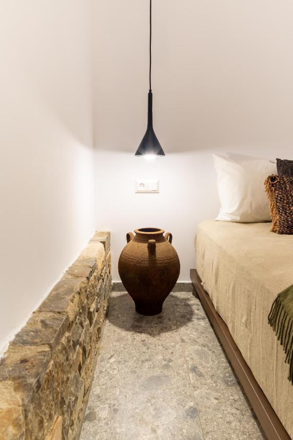 Wave, An Idyllic Seafront Suite By Nirousuites Kokkini Hani Bagian luar foto
