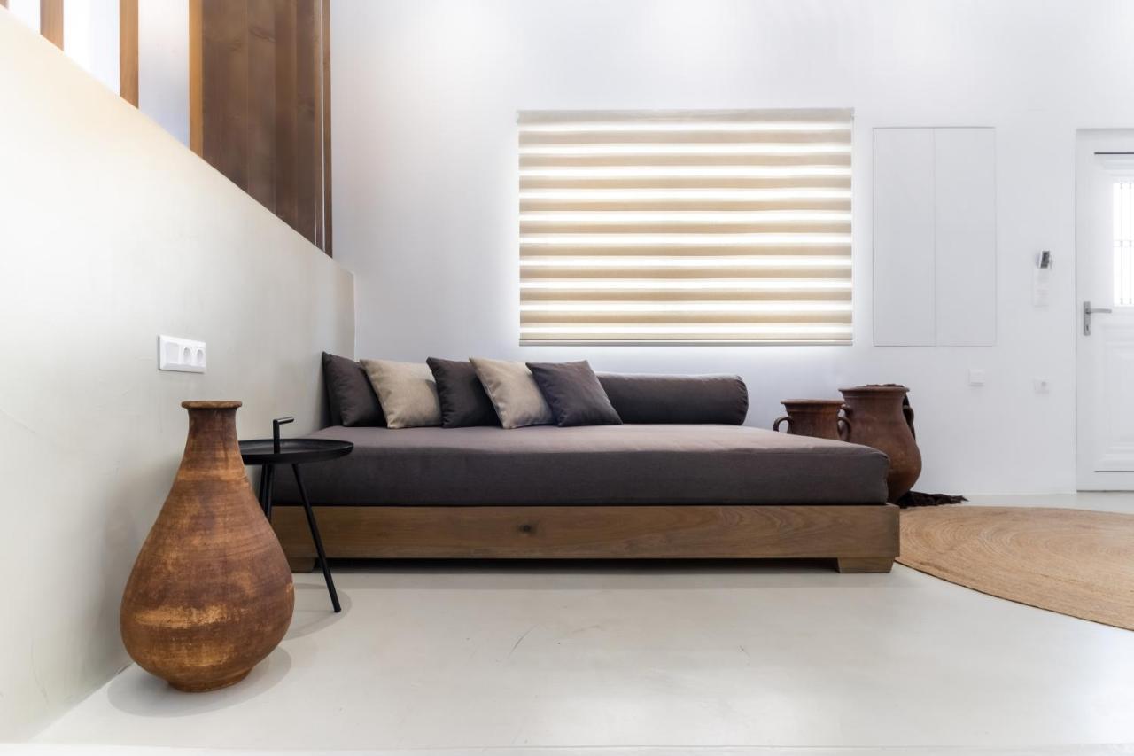 Wave, An Idyllic Seafront Suite By Nirousuites Kokkini Hani Bagian luar foto