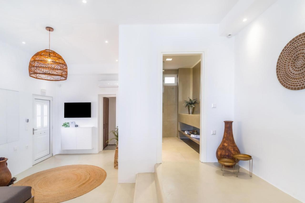Wave, An Idyllic Seafront Suite By Nirousuites Kokkini Hani Bagian luar foto