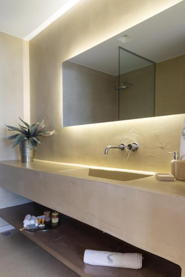 Wave, An Idyllic Seafront Suite By Nirousuites Kokkini Hani Bagian luar foto