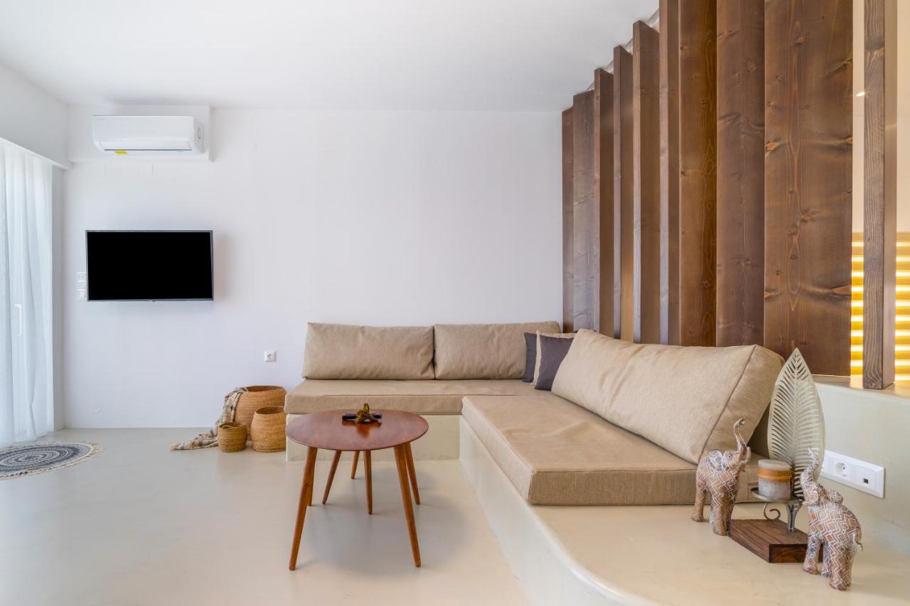 Wave, An Idyllic Seafront Suite By Nirousuites Kokkini Hani Bagian luar foto