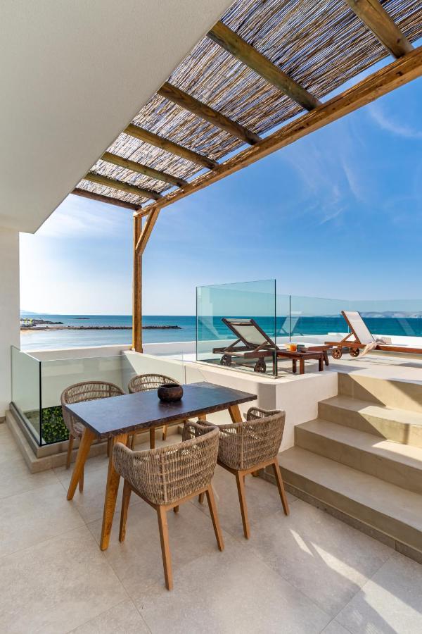 Wave, An Idyllic Seafront Suite By Nirousuites Kokkini Hani Bagian luar foto